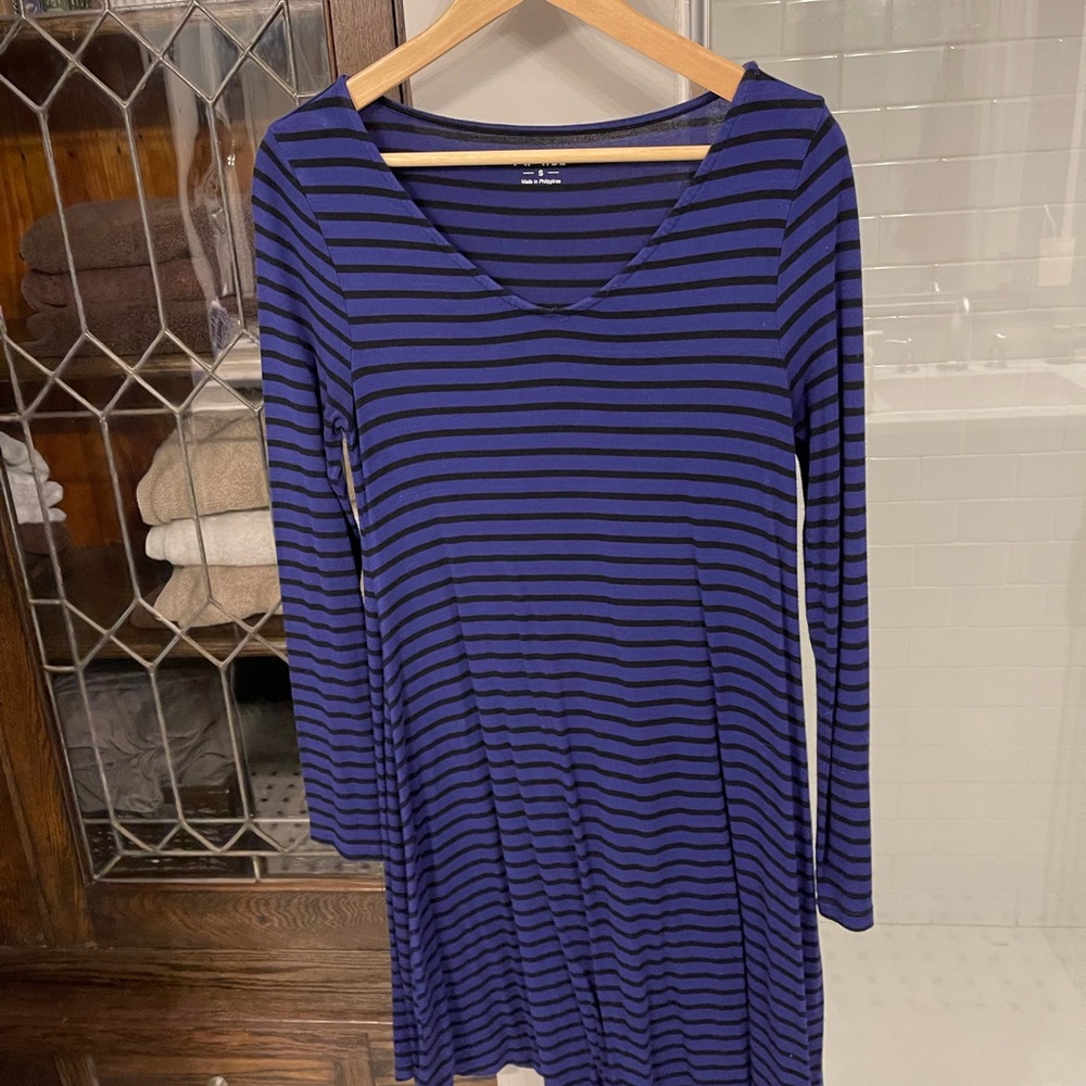 Purple stripe long sleeve dress